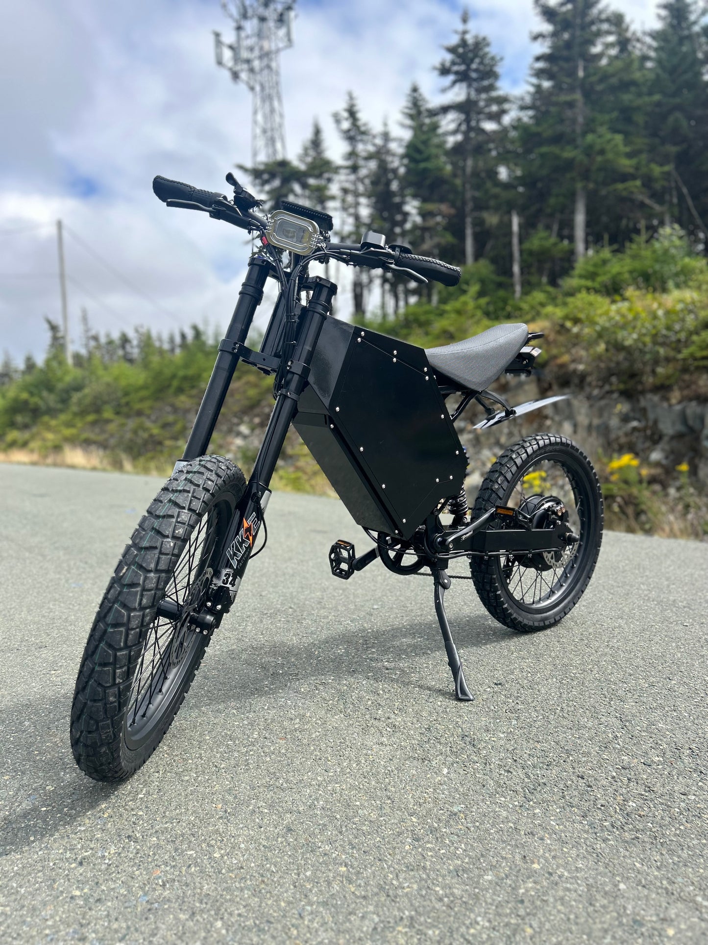 Stealth Bomber E-Bike